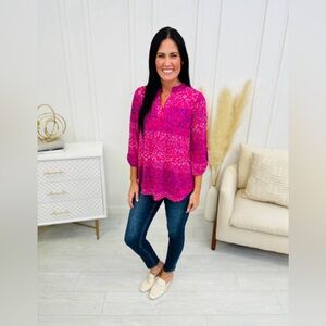 🆕 Dear Scarlett Lizzy Boutique Top Pink Purple Animal Leopard Print Spots Large